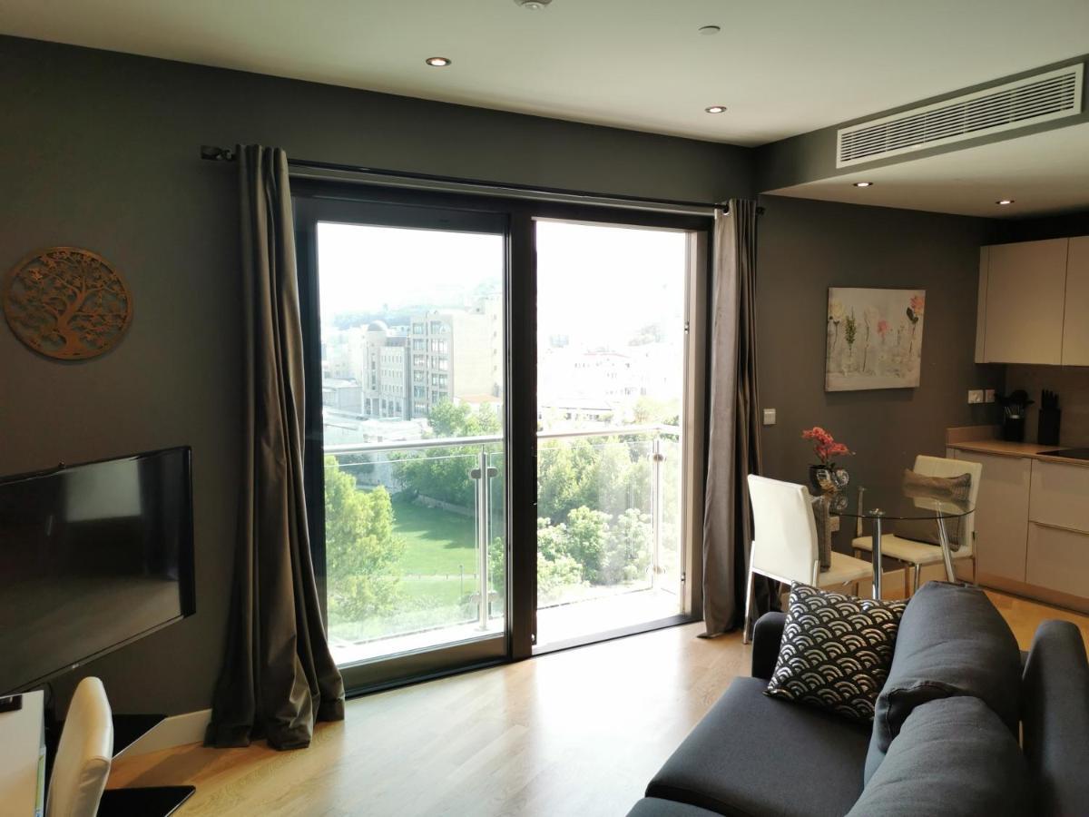Kings Wharf Quay29 - Large Studio Apartment With 3 Pools - Gym - Rock Views - Holiday And Short Let Apartments In غيبرالتار المظهر الخارجي الصورة